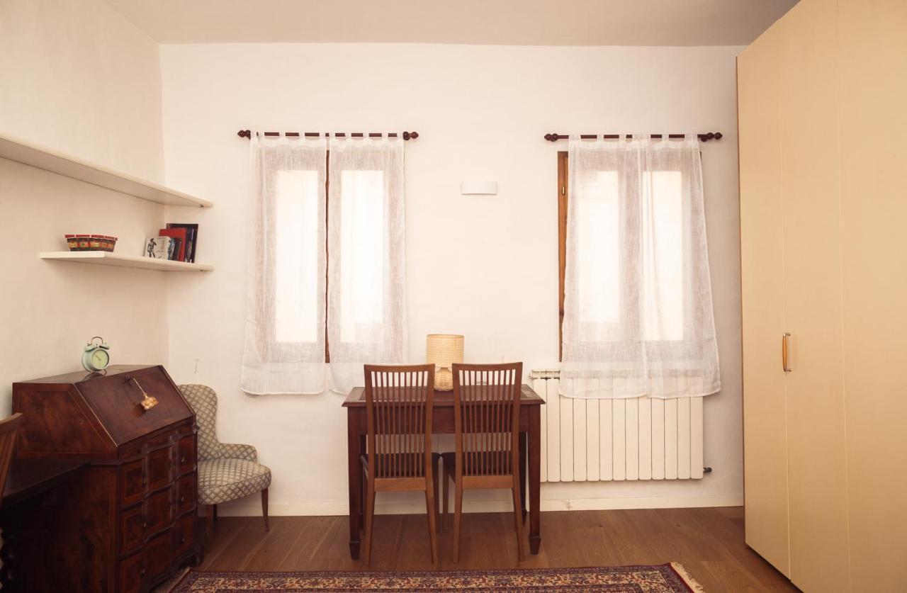 Vintage Apartments In The Heart Of Florenz Exterior foto